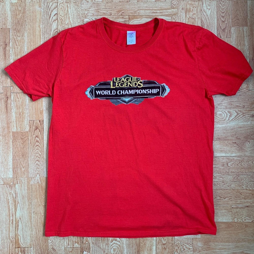 VTG League Of Legends Shirt Red Mens Large World Map Championship Tour Tee LoL